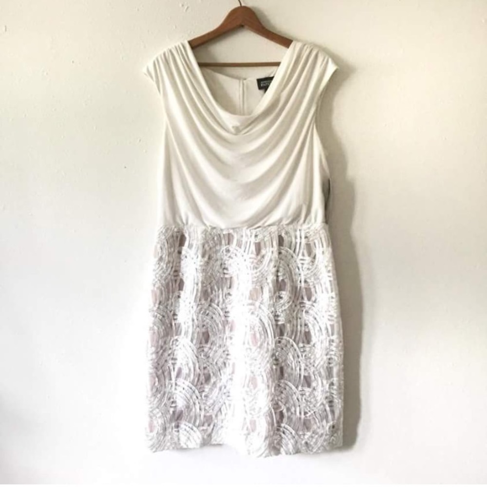 NWT Adrianna Papell Size 14 Dress
